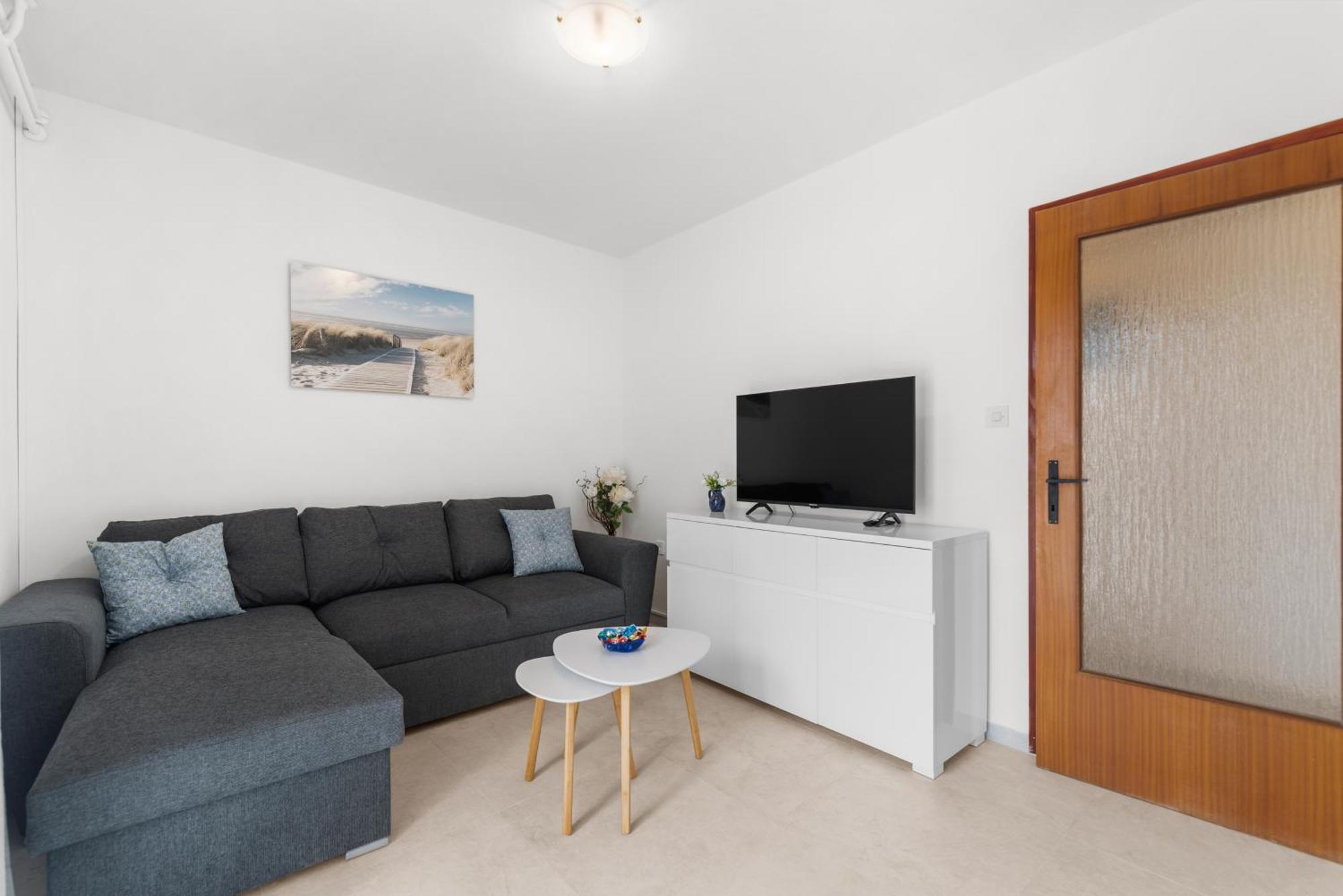 Apartments Feniks ポレッチ エクステリア 写真